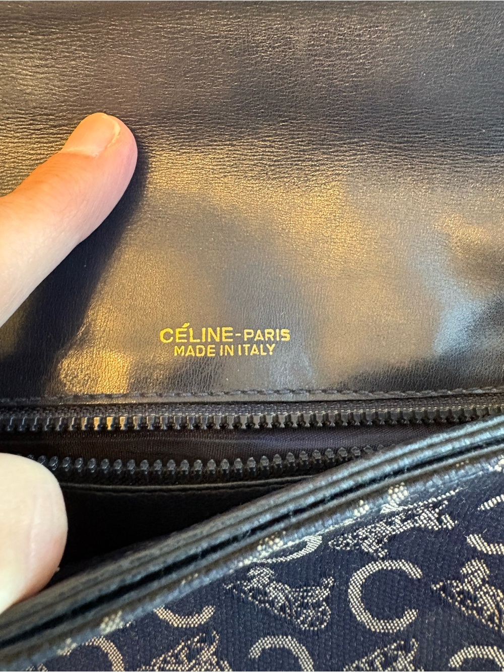⭐️RARE⭐️Vintage CELINE Navy C-Macadam Sulky Horse Carriage Flap Bag PRISTINE INT - Picture 7 of 17